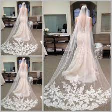 Plus größe hochzeitskleid molly mit spitzenelementen und perlen. Grosshandel 2018 Brautzubehor Brautkleider Schleier Weisse Elfenbein Schone Kathedrale Lange Spitze Rand Lange Braut Schleier Neu Billig Bridal Zubehor Von Zhu Guo Qin 15 74 Auf De Dhgate Com Dhgate