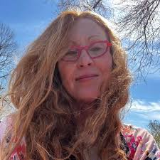 Julie Malone (@juliemalonepaintings) • Instagram photos and videos