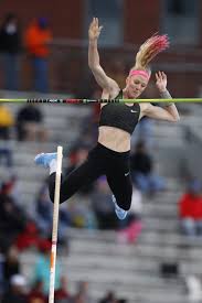 She won the silver medal in the pole vault event at the 2016 summer olympics. Morris Wins Women S Pole Vault At Drake Relays