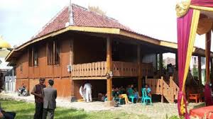 Rumah adat untuk mewarnai kreasi rumah. Inilah Rumah Adat Lampung Sejarah Jenis Bagian Dan Keunikannya Rumah Com