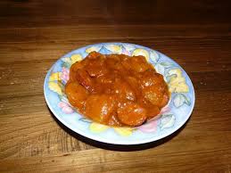 Ragout De Saucisses Fumees Aux Pommes De Terre Et A La Tomate Recette Recettes De Cuisine Saucisses Fumees Ragout