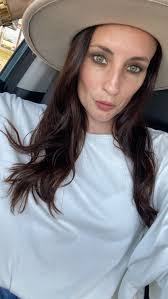 Alexandra Cormier's Instagram, Twitter & Facebook