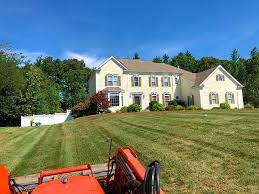 We offer residential and commercial lawn care services to fort myers and all of lee county, florida. Nature S Edge Landscape Hydroseeding