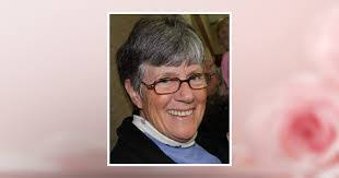 Cindy Mulford's Instagram, Twitter & Facebook