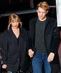 Taylor swift has had a host of famous boyfriends throughout the wild ups and downs of her career. How Long Have Taylor Swift And Joe Alwyn Been Together