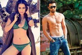 Shirtless Ranbir Kapoor And Bikini Clad Shraddha Kapoor Shoot Steamy Scene  in Water For Luv Ranjans Next Watch Viral Clip