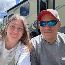 Why does CT2025 smoke at startup?