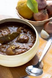 Check spelling or type a new query. Gulasch Di Manzo Tirolese Le Ricette Di Luci
