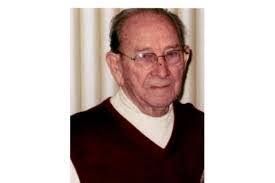 Leslie Shrader's Instagram, Twitter & Facebook