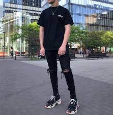 We did not find results for: Balenciaga Triple S On Feet Men