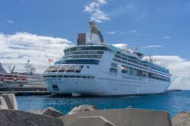 6 Things You Should Never Bring On A Cruise | Smartertravel