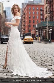 Free Shipping And Returns On Bliss Monique Lhuillier Embroidered Off The S Monique Lhuillier Bridal Monique Lhuillier Wedding Dress Mermaid Style Wedding Dress