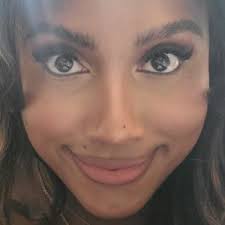 taylor🌙moon (@taylorbird___)