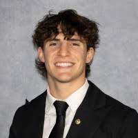 100+ Profile mit dem Suchbegriff „Raucci“