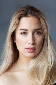 Ingrid Holm's Instagram, Twitter & Facebook