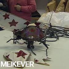 Panamarenko, scotch gambit, 1998.© panamarenko. 20 Jaar S M A K Controversiele Hamzuilen Een Mosselpot Een Diefstal En De Strijd Voor Een Groter Museum Vrt Nws Nieuws
