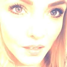 Stream Manon Lutkehaus music