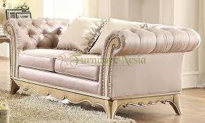 Anda juga dapat memilih dari modern, kontemporer, dan tradisional harga kursi sofa. Kursi Tamu Klasik Modern Furniturenesia