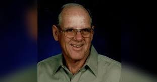 Paul Tharp's Instagram, Twitter & Facebook