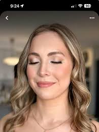 Who can recommend a makeup artist for a wedding in Molalla, Oregon?