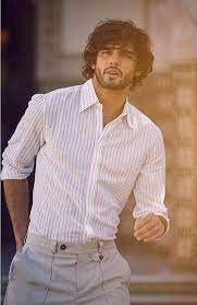 Mens Hairstyles And How To Do Them Menshairstyles Long Hair Styles Men Trendy Mens Haircuts Curly Hair Men