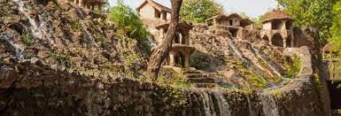 In the artistic theater present here, important performances take place. Rock Garden And Sukhna Lake Tour Chandigarh
