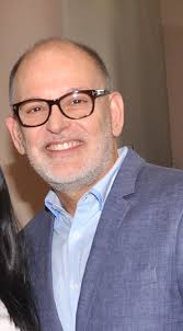 Luis Dávalos, autor en Ciencia del Sur