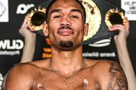 Osleys Iglesias Takes Out Artur Reis in Four Rounds, Retains IBO Title