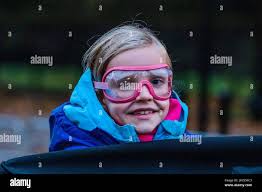 Vehicles driven hi-res stock photography and images