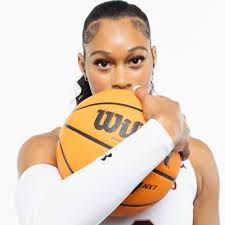 Nyah Willis (@WillisNyah)