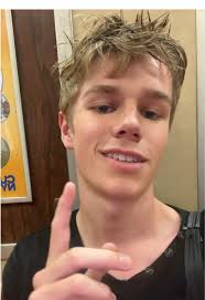 On My Last Legs: A Raw Journey by Declan Smith