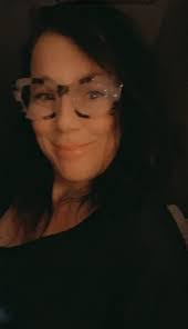 Josie Irwin's Instagram, Twitter & Facebook