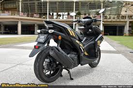 As of 10 ogos 2021, yamaha motorcycle prices start at rm 5,234 for the most inexpensive model ego solariz and goes up to rm 58,888 for the most expensive motorcycle model yamaha tracer 900 gt. Tested Yamaha Nvx Hoot Of A Scoot Bikesrepublic