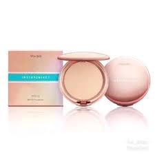 Hal ini pun didukung perkembangan dunia kosmetik yang semakin menambah fungsi bedak itu sendiri. Matte Atau Glowing Ini 6 Bedak Wajah Terbaik Untuk Berbagai Tampilan Bukareview