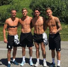 Ben chilwell has also accumulated a huge social media fan base with his talents as a footballer and has more than 180k followers on instagram and more than 80k followers on twitter. Ben Chilwell Net Worth Age Height Bio Wiki Wife Stats Celebnetworth Net