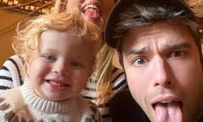 Check spelling or type a new query. Theferragnez A Erbusco Chiara Ferragni Fedez E Il Piccolo Leone Al Relais Chateaux L Albereta Prima Brescia