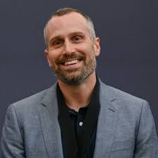 Noah Ginsberg's Instagram, Twitter & Facebook