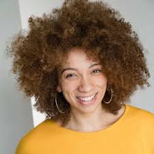 Jasmine Raymond's Instagram, Twitter & Facebook