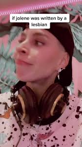not here, sir. #jolene #dollyparton #lesbiansoftiktok🏳️‍🌈 #lesbiansbelike  #lgbtq🌈 #fyp #foryou #4upage