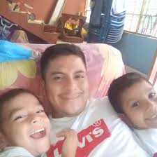 Ousmane Dembélé, originario de Livingston, Izabal, empezó dando sus  primeros pasos en el PSJ (Puerto de San José). Tuvo un paso por la Nueva y  poco a poco fue mostrándose hasta llegar