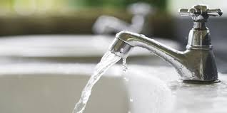 Um den wasserfilter im hausanschluss austauschen zu können, muss zuerst die absperrung vor und hinter dem feinfilter geschlossen werden. Hauswasserfilter Test Die Besten Hauswasserfilter Stationen