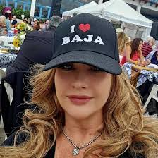 Tamara Romano's Instagram, Twitter & Facebook