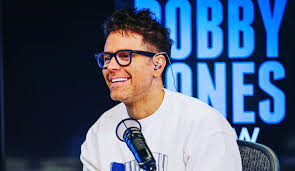 Bobby bones hints katy perry & orlando bloom secretly got married: Who Is Bobby Bones Dating The Radio Host Announced He S Engaged