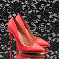Дамски лачени обувки на висок ток в цвят корал 3-2517