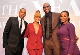 Gloria marie james, a mother of lebron, gave him birth at age of 16 years old. Lebron James Jay Z Beyonce Knowles Savannah Brinson Jay Z Savannah Brinson Photos Zimbio