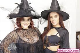 Medium Size Tits smut with Natasha Nice and Vanna Bardot