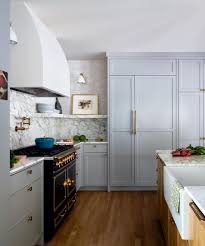Light gray kitchen ideas: 10 soft and subtle spaces | Homes and Gardens