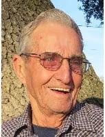 Manning Hill's Instagram, Twitter & Facebook