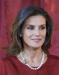 Joyas De Pasar Pearl Necklace Originally Gifted To Maria De Las Mercedes Of Orleans By Her Husband King Alfonso Xii Of Spain Queen Letizia Queen Royal Family