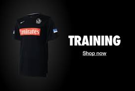 David williamson'ın 1977 tarihli sahne oyunu the club , collingwood futbol kulübü'nün arka oda ilişkilerinden ve antikalarından esinlenmiştir; Collingwood Club Shop